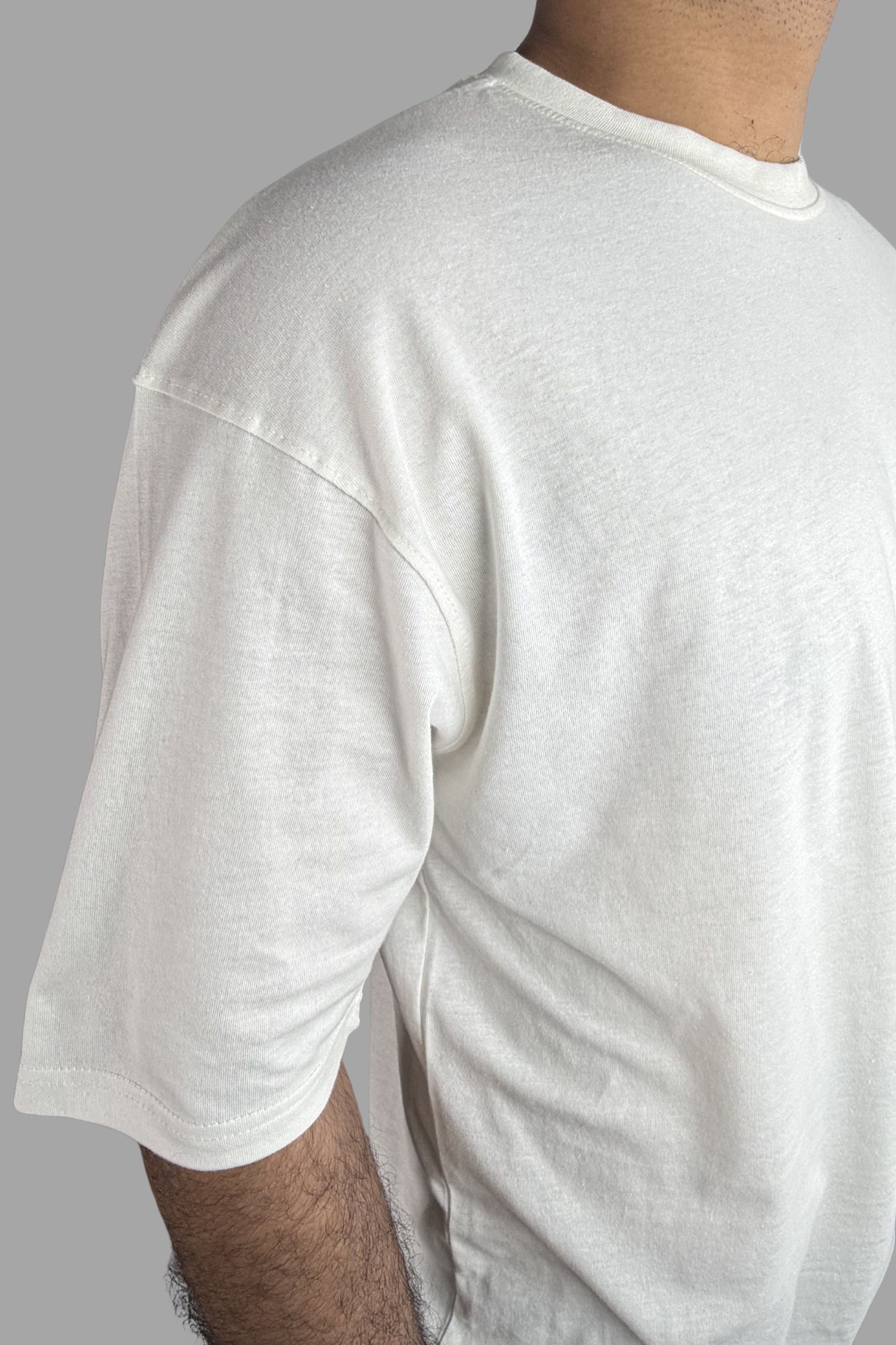 WHITE BASIC T-SHIRT